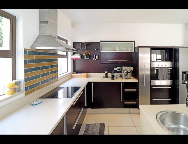 3 BEDROOM HOUSE FOR SALE IN BEDFORDVIEW
